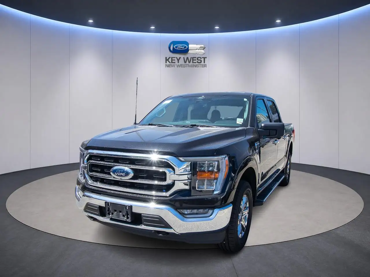 2022 Ford F 150 XLT — photo 1