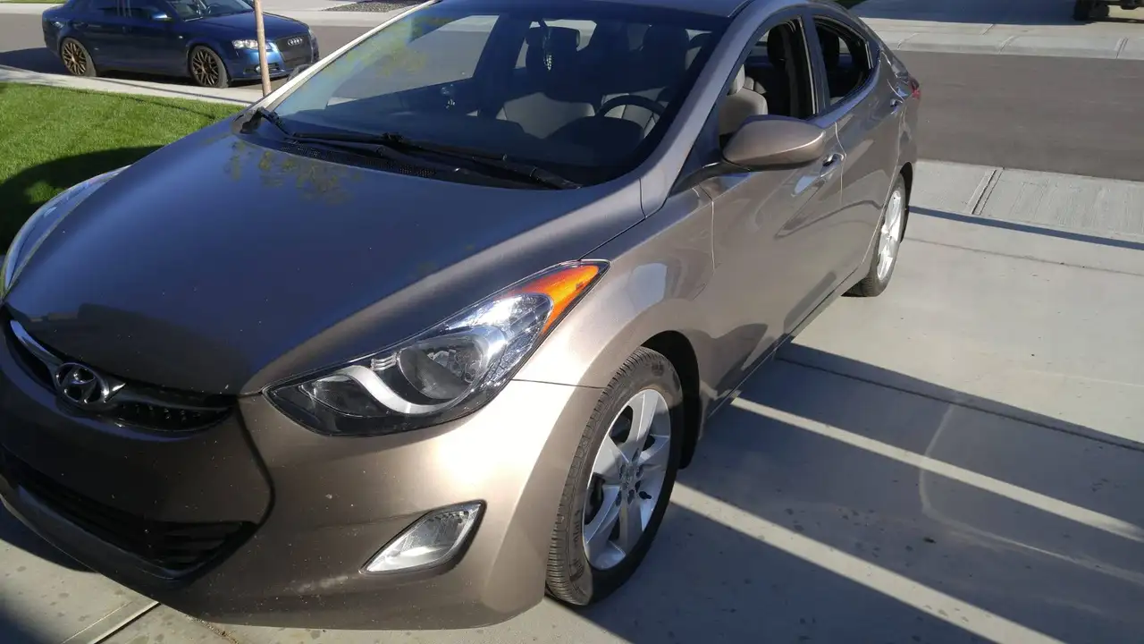2013 Hyundai ELANTRA
