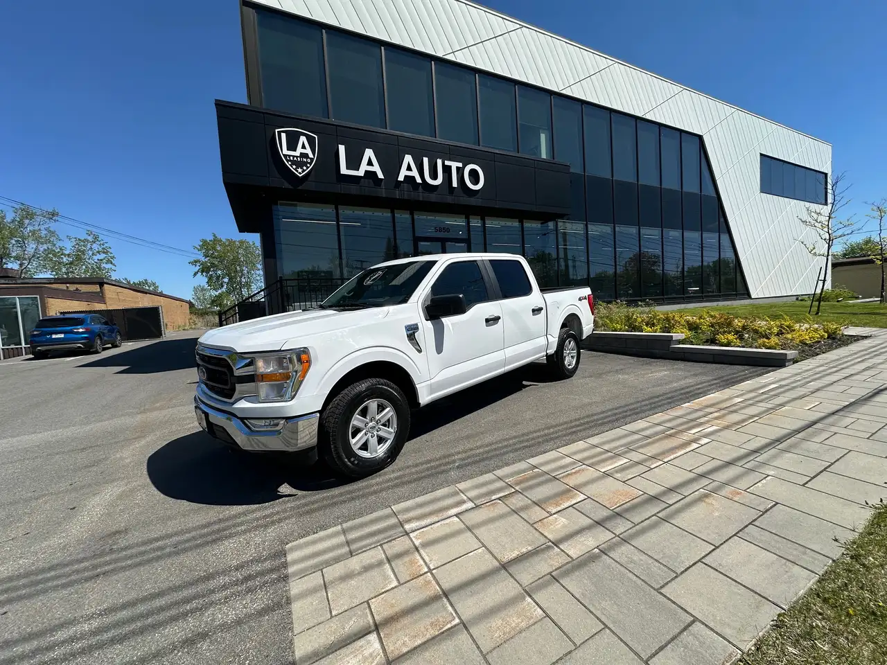 2022 Ford F 150 XLT — photo 1