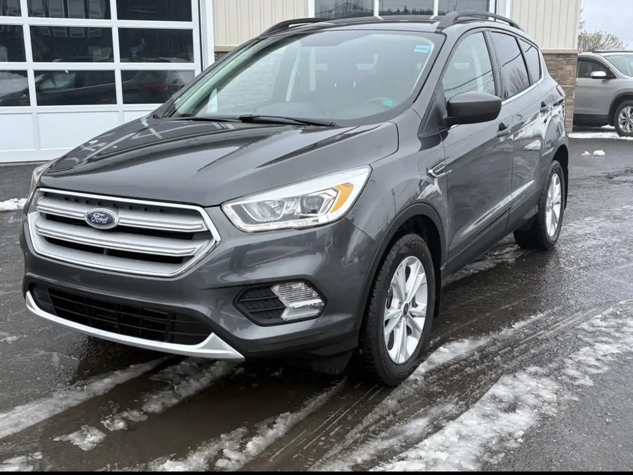 2019 Ford Escape SEL — photo 1
