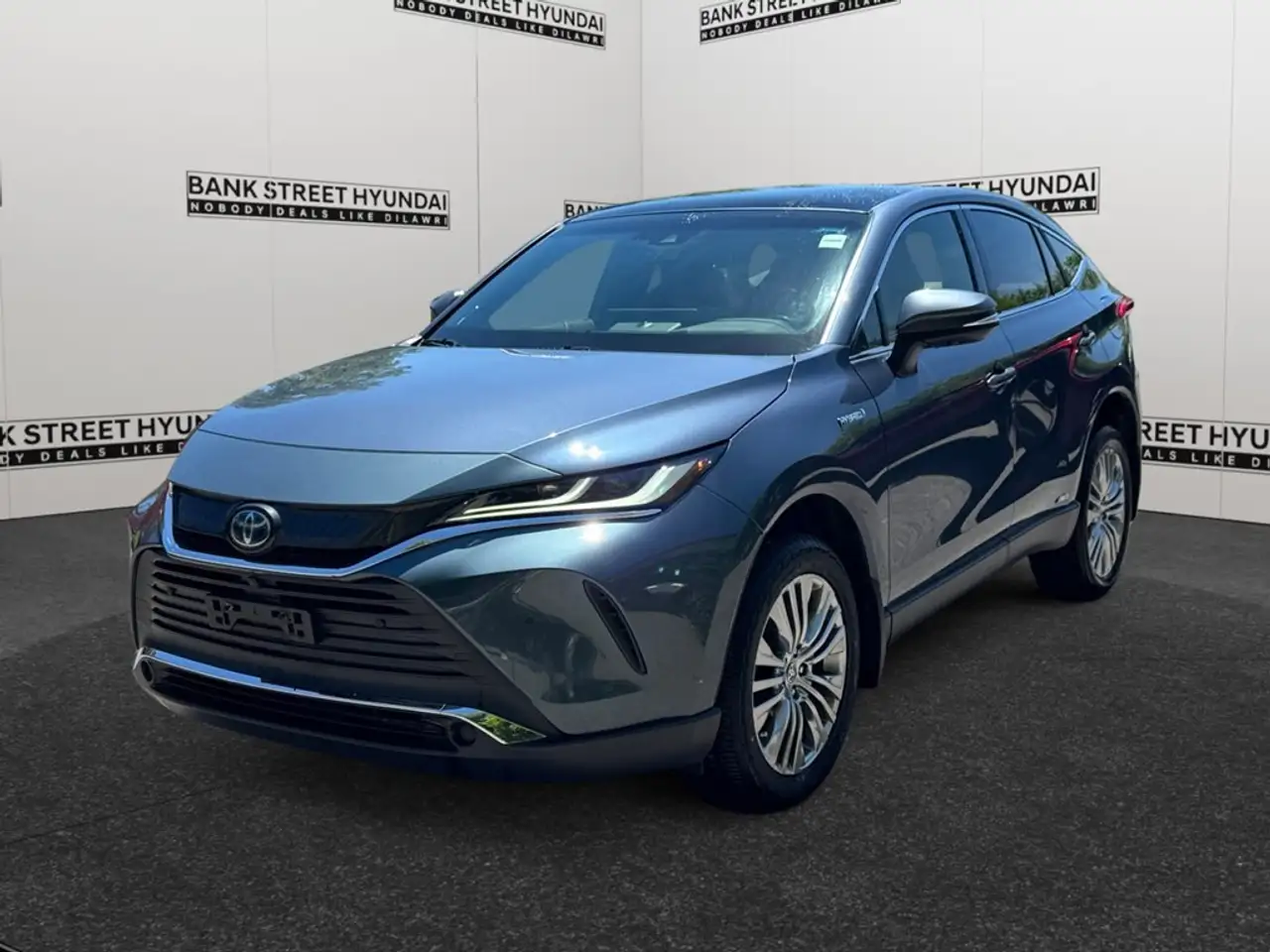 2021 Toyota Venza LIMITED AWD — photo 1