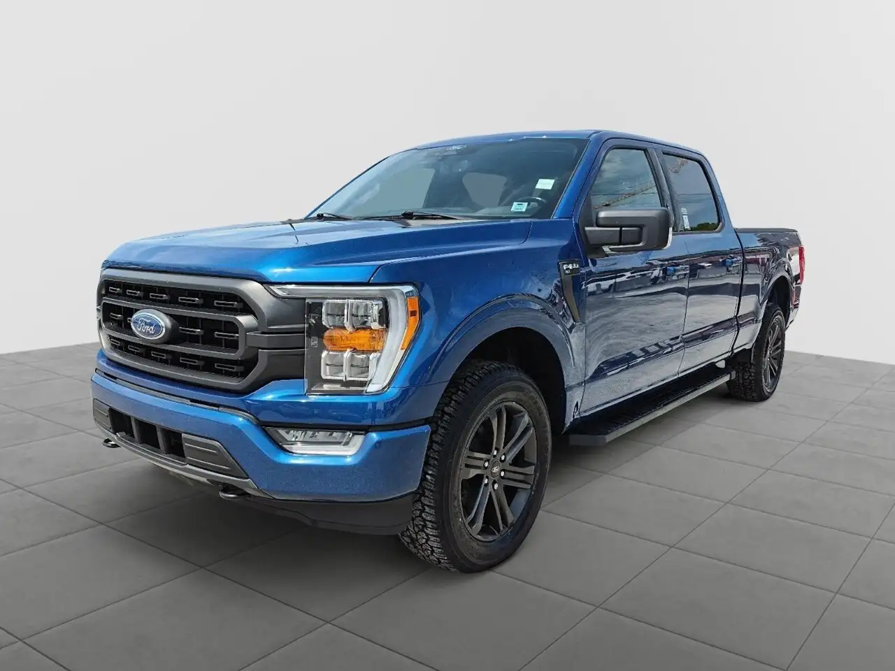 2022 Ford F 150 XLT — photo 1