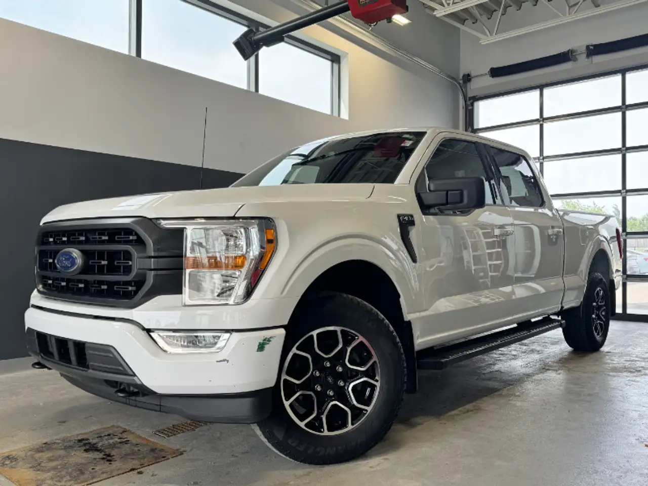 2022 Ford F 150 XLT — photo 1